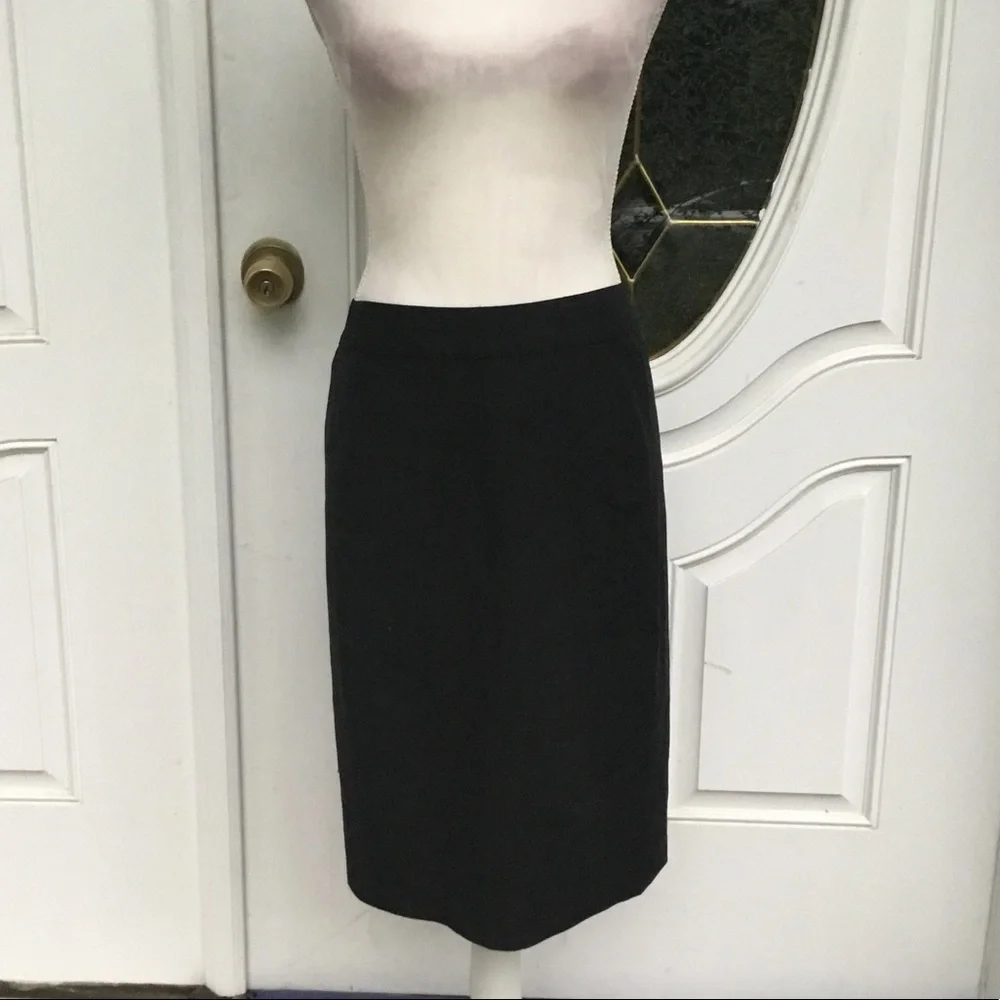 Express thin skirts - Picture 1 of 6